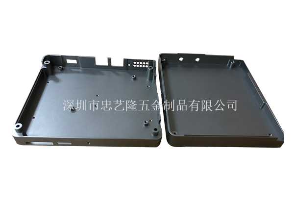 CNC加工中心由哪些部件组成